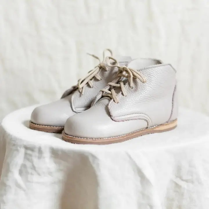 Milo Boot - Sand - Size 8