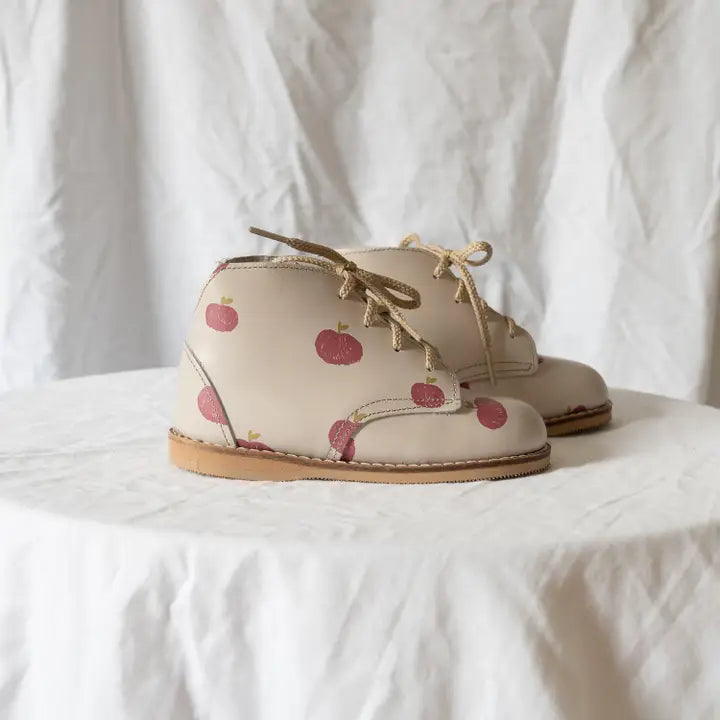 Milo Boot - Apple - Size 7